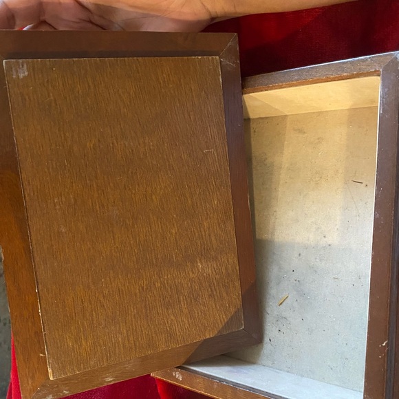 Wooden Box - Picture 3 of 3